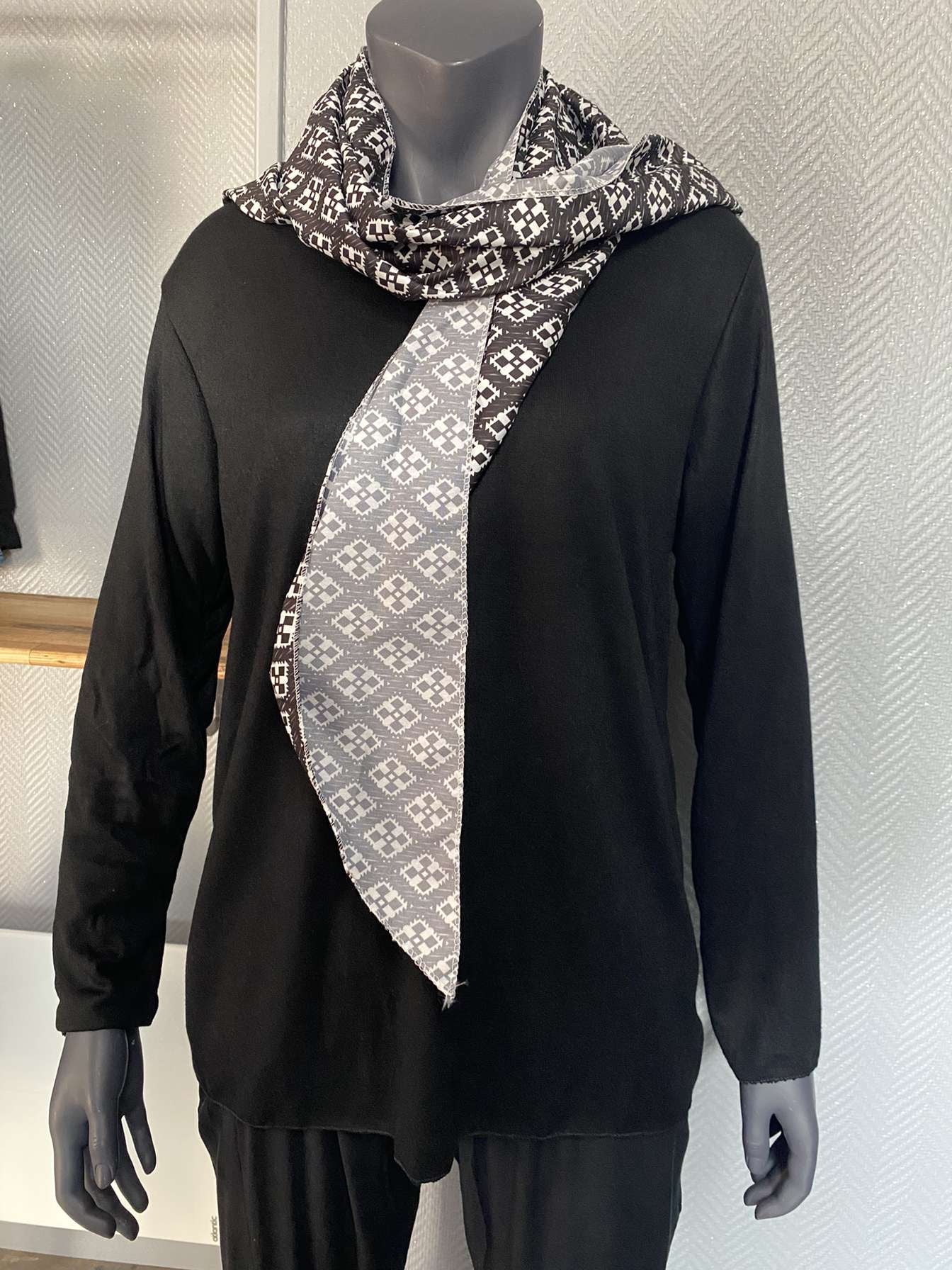 Pull foulard 1507