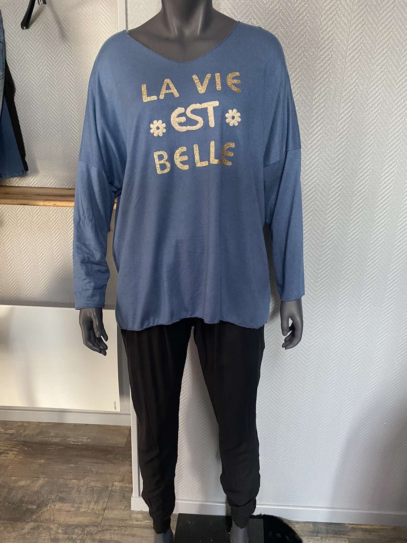 Pull « la vie est belle »