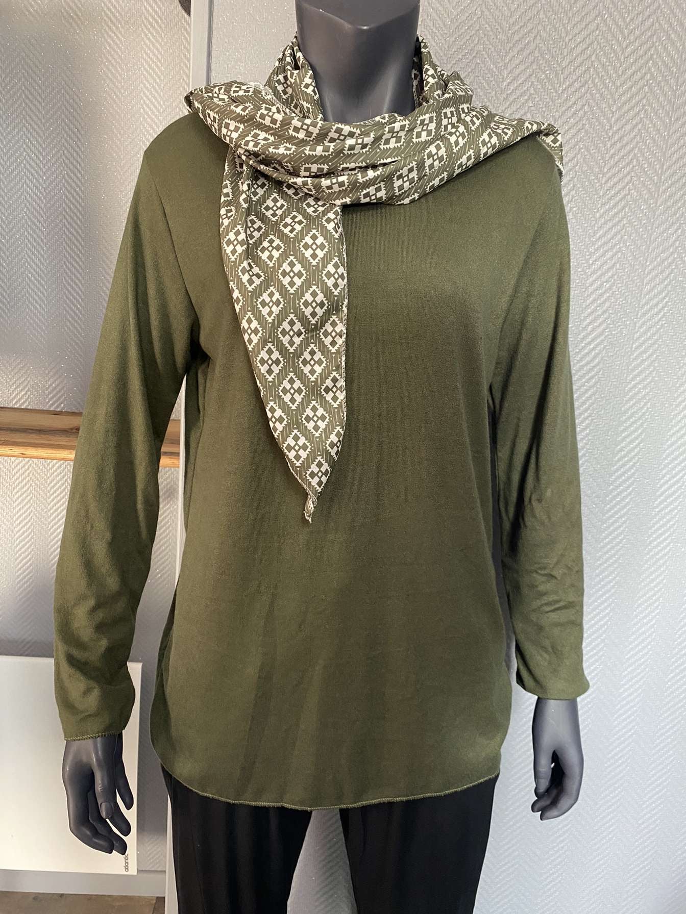 Pull foulard 1507