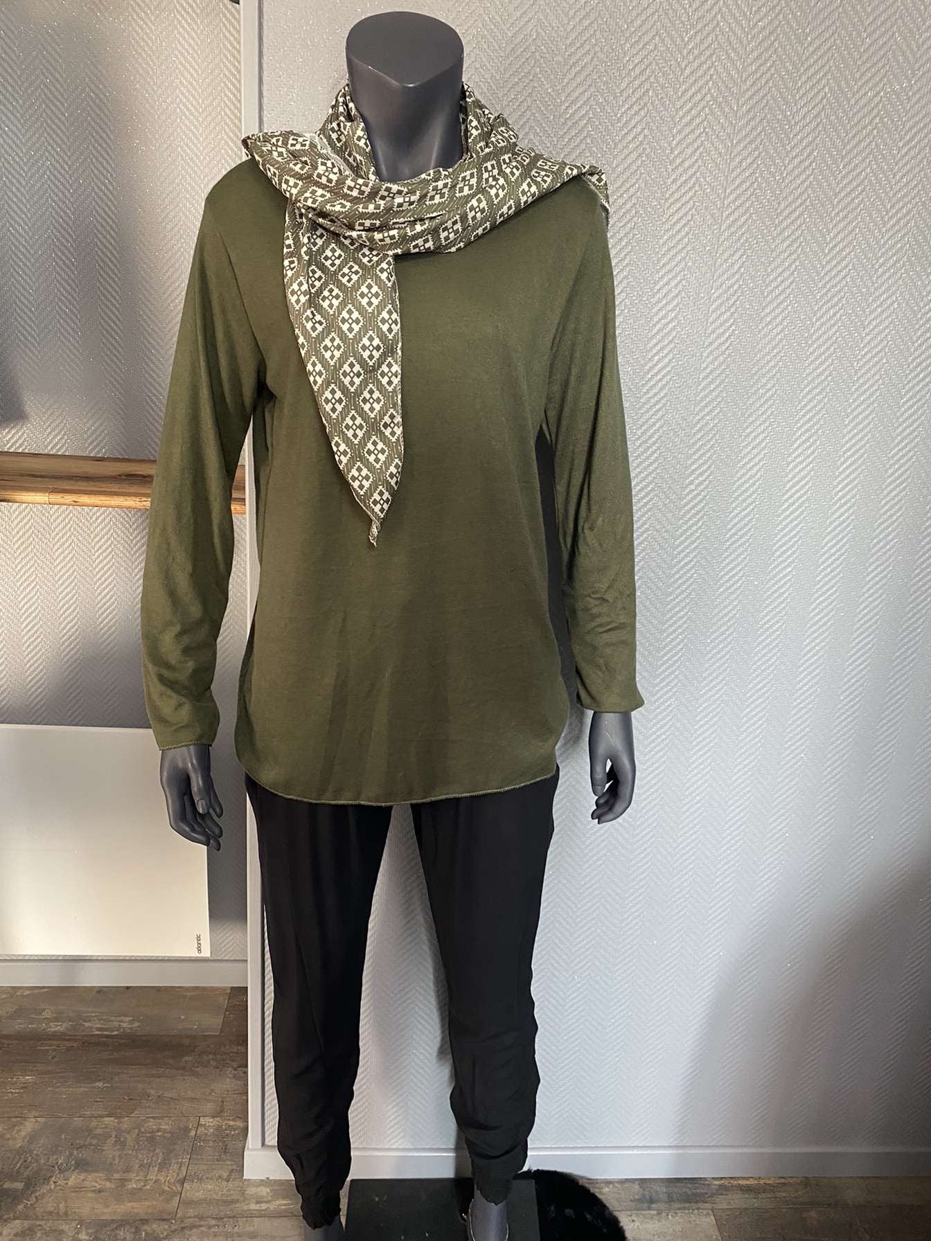 Pull foulard 1507